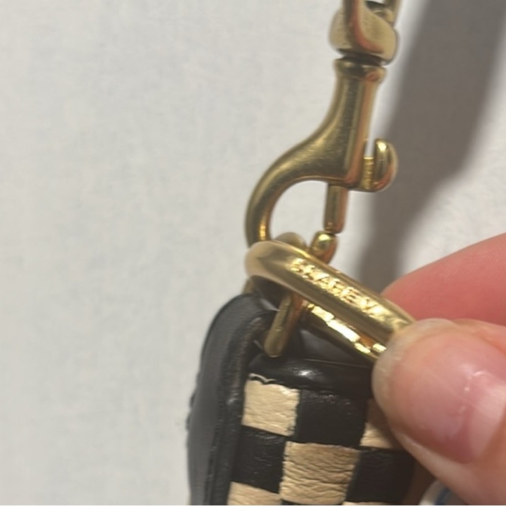Clare V petit Moyen black and cream woven crossbody bag only used a few times - Picture 6 of 7